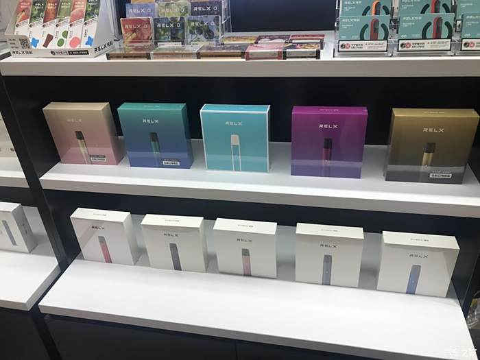 悦刻海外代购：揭秘热门网站，轻松购得心仪